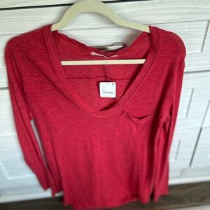 We The Free (Free people) Red Long Sleeve V-Neck Tee